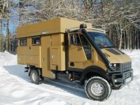 Camper